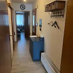 Modernes 2 In Ruhiger Lage *