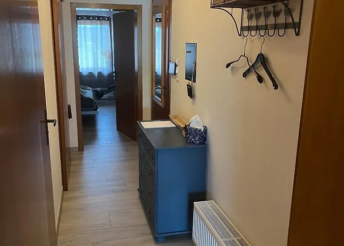 Modernes 2 In Ruhiger Lage *
