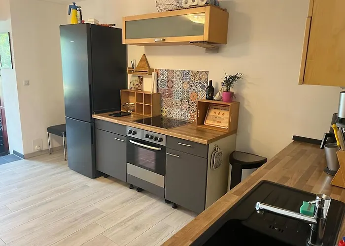 Modernes 2 In Ruhiger Lage Appartement *